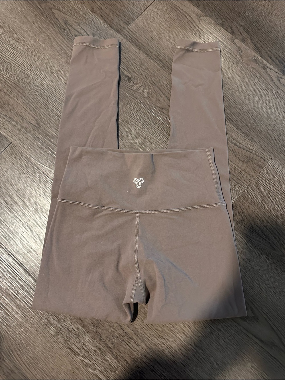 Aritzia TNA High-Waist Taupe Active Leggings